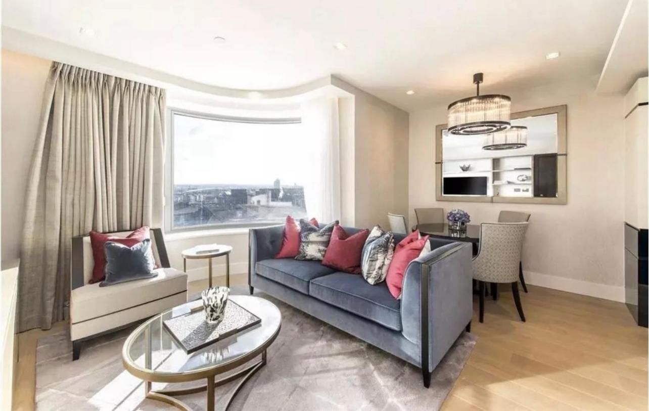 Luxury Apartment Riverside Londra Esterno foto