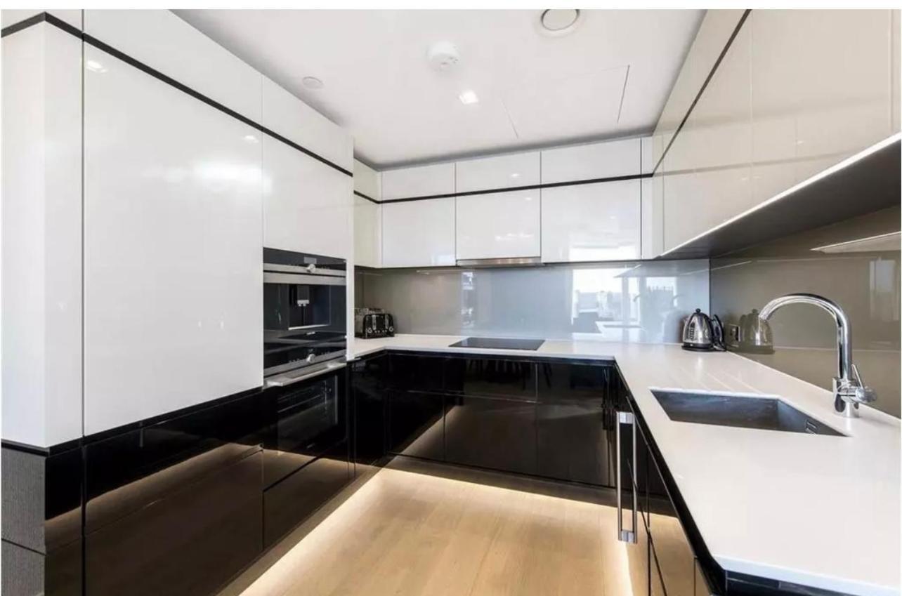 Luxury Apartment Riverside Londra Esterno foto